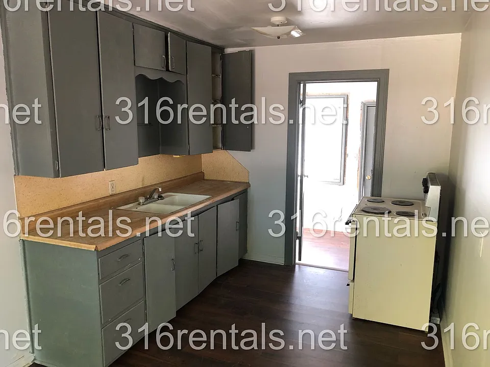 419 SW 3rd St #421