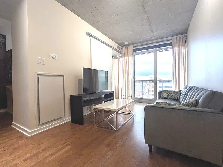 324 Laurier Ave W #1201 — Photo 1