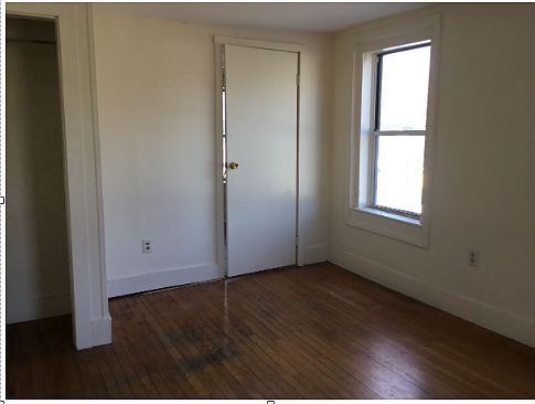 2nd image of 175 Marlboro Rd #4