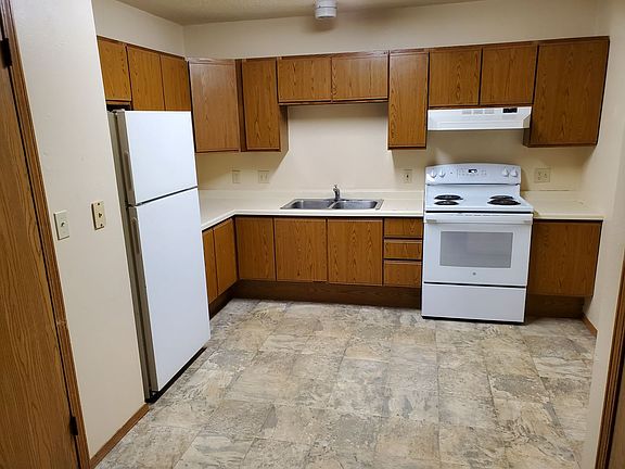 2nd image of 809 S Dousman St #7133020C5
