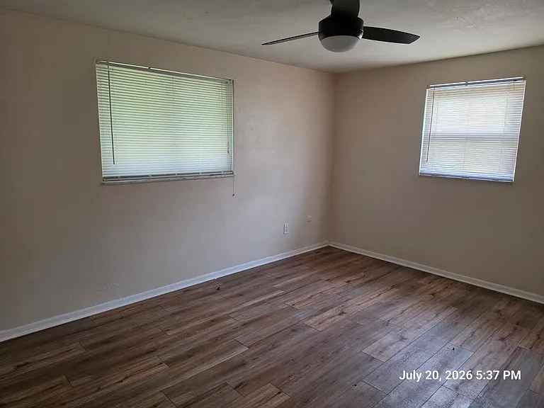 3241 Briar Cliff Dr — Photo 12