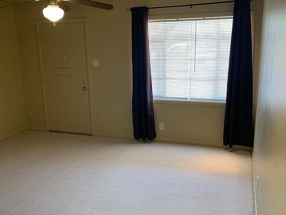 5th image of 2714 Curtis Dr Unit A
