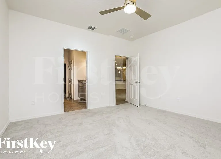 1257 Spokane Point — Photo 7