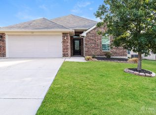 820 San Felipe Trl, Haslet, TX 76052