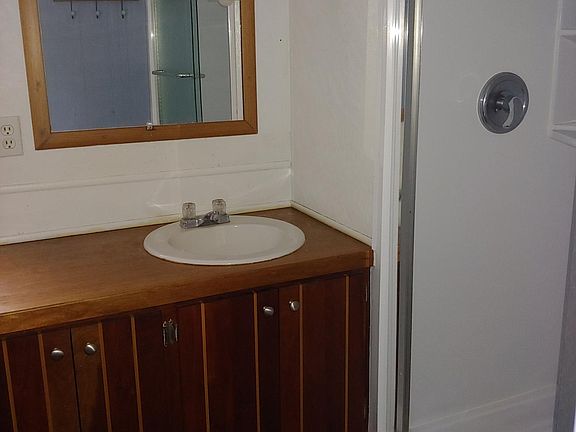 3rd image of 1068 SE 174th Ter