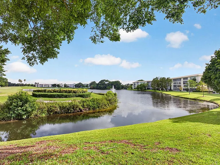 3205 Portofino Point #C2 — Photo 47