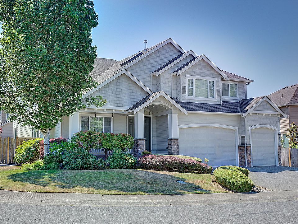 1st image of 23829 SE 2nd Pl