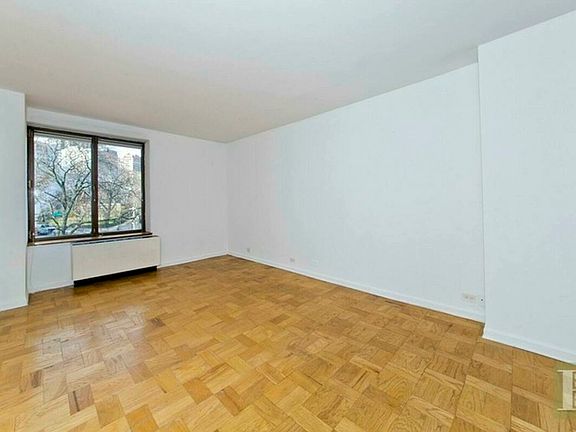 3rd image of 630 1st Ave APT 3H