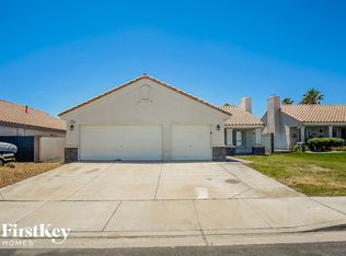 132 Grandview Dr, Henderson, NV 89002