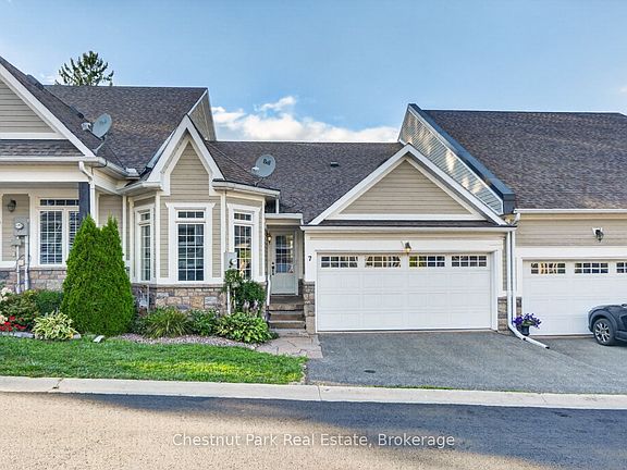 2nd image of 7 Stormont Ct