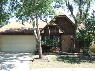 10323 Country Vis, San Antonio, TX 78240