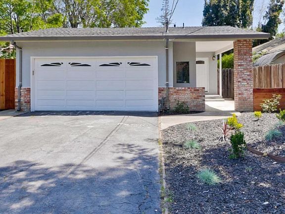 2nd image of 776 18th Ave