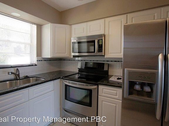 3rd image of 531 W Kalmia Dr APT 9