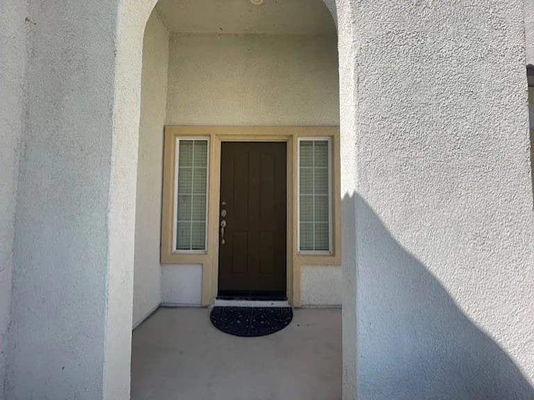 5875 Larry Dean St — Photo 3