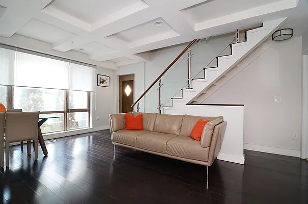 Sold by Prime Realty | media 20