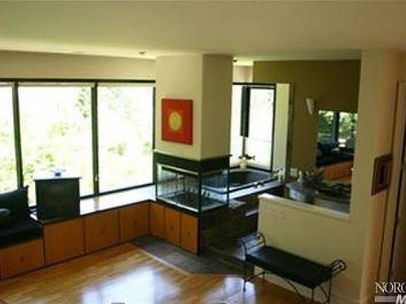 5th image of 8 Buckeye Cir