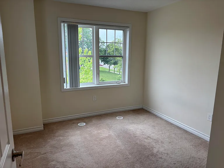 22 Spring Creek Dr #18 — Photo 8