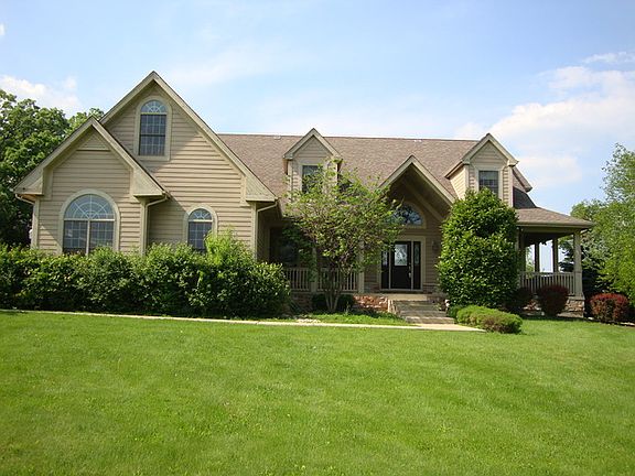 2nd image of 2709 Chatham Ln