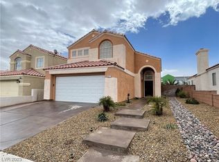 8621 White River Dr, Las Vegas, NV 89147