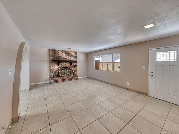 3rd image of 1159 Jasper Ave