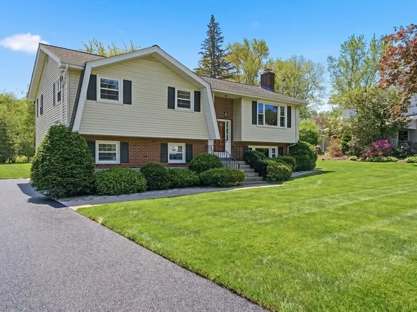 6 Belmont Rd, Burlington, MA 01803