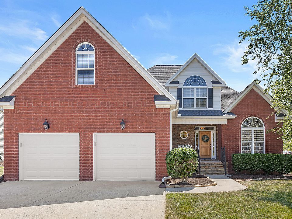 1st image of 4437 Wellesley Dr
