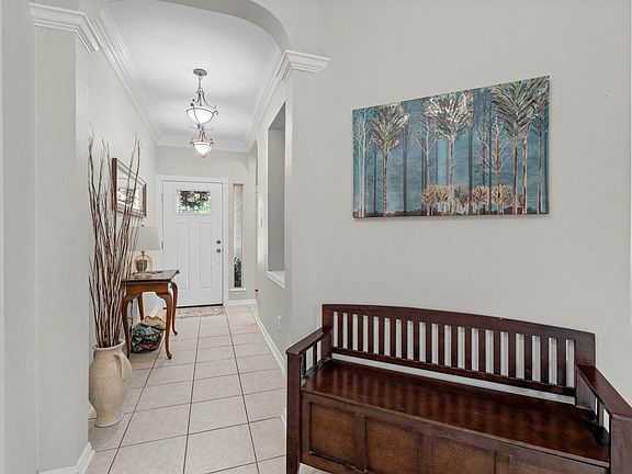 5th image of 1002 Winter Green Ct