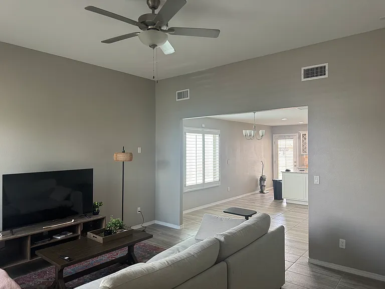 251 Wardour Castle Pl — Photo 5