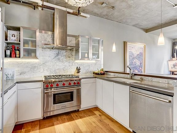 5th image of 877 Island Ave Unit 604