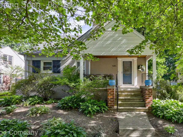540 W Breckenridge St, Ferndale, MI 48220