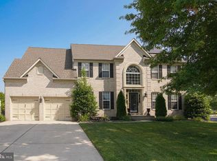 8201 River Run Dr, Bowie, MD 20715