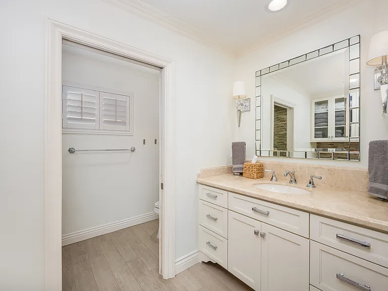 1706 W Oceanfront — Photo 42
