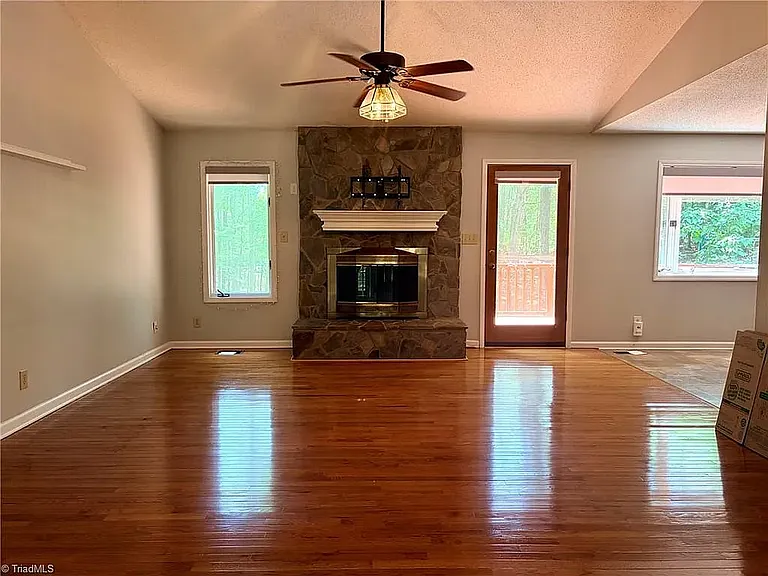 6907 Ridge Haven Rd — Photo 6