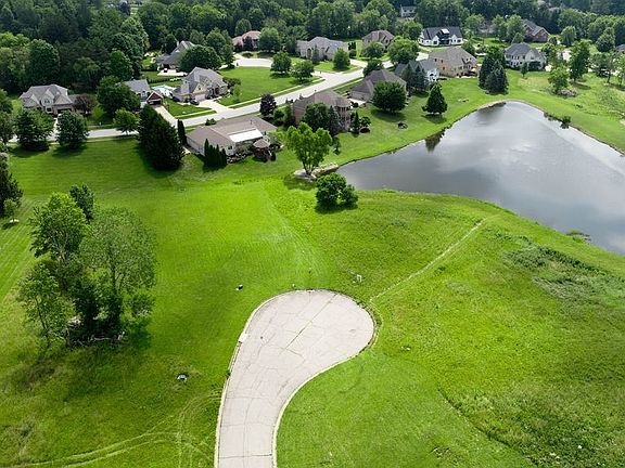 3rd image of 1485 Royalwood Ct