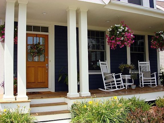 Close Up Front Porch