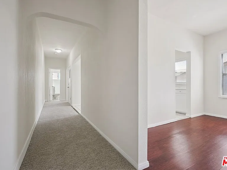 1464 3/4 W 35th Pl — Photo 15