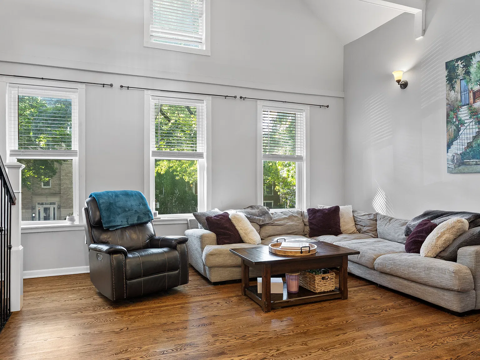 3 bed, $5,500 — Photo 3