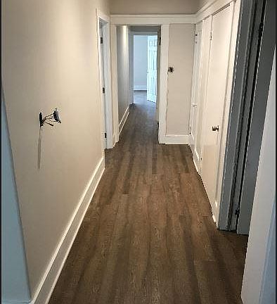 3rd image of 827 W 41st St