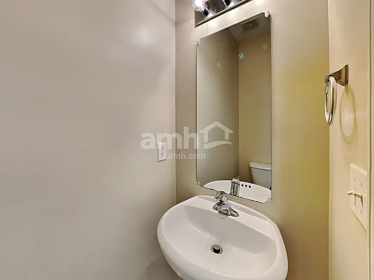 8701 Poteat Dr — Photo 9