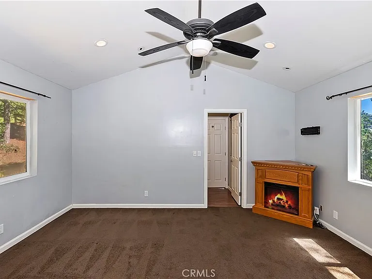 21510 Crest Forest Dr — Photo 20