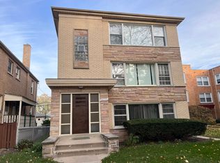 8055 Kenton Ave, Skokie, IL 60076