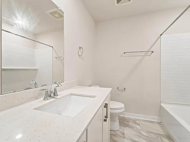59 Four Leaf Dr — Photo 12