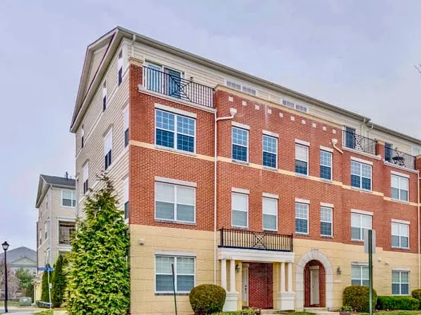 22725 Beacon Crest Ter, Ashburn, VA 20148