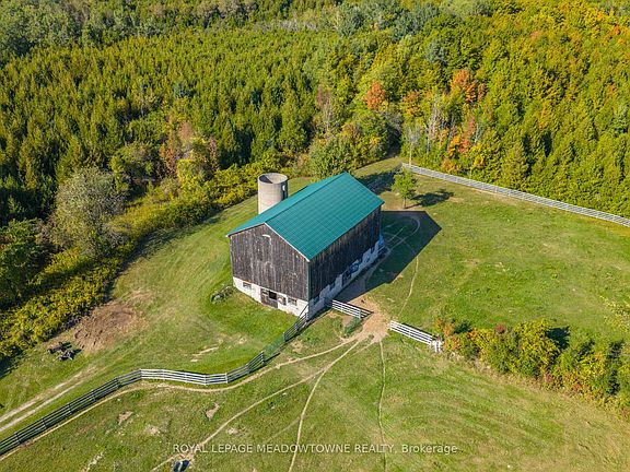 2nd image of 16089 Shaws Creek Rd