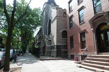 Rented by Level Group