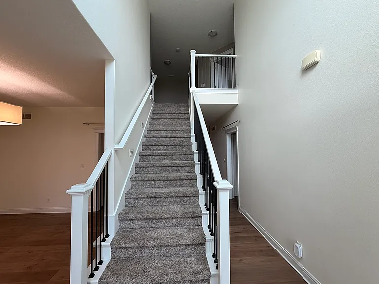 2204 SW 18th St — Photo 4