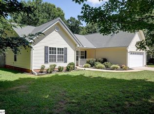 515 Whispering Ct, Taylors, SC 29687