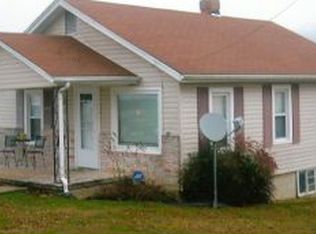 136 Central Dr, Johnson City, TN 37601