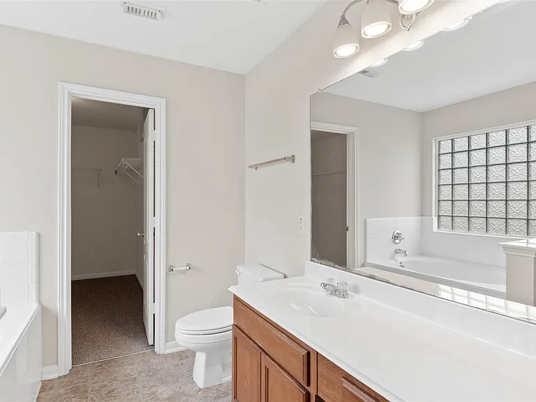 18226 Fair Grange Ln — Photo 21