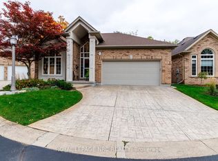 27 Parnell Rd, Saint Catharines, ON L2N2W1